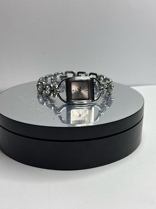 Elegant Silver Chain-Link Women's Watch